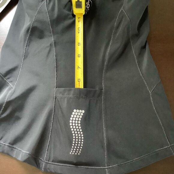 DE SOTO FEMME T-Back Sport Top - Picture 7 of 8